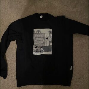 Mickey Mouse Uniqlo medium sweatshirt